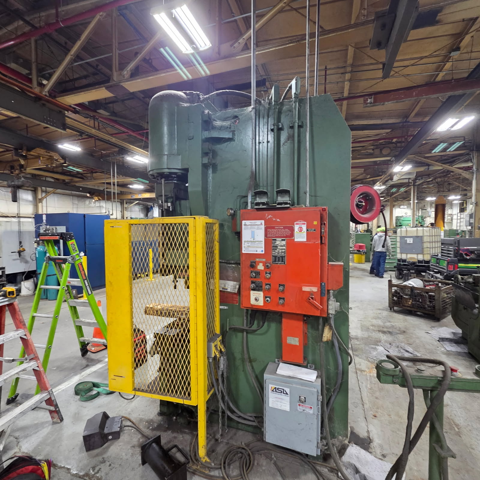 Pacific Press Brake for Sale – Pacific K300-16 300 Ton Hydraulic Press Brake - Image 3